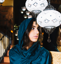 Sara | Dubai 🇦🇪 